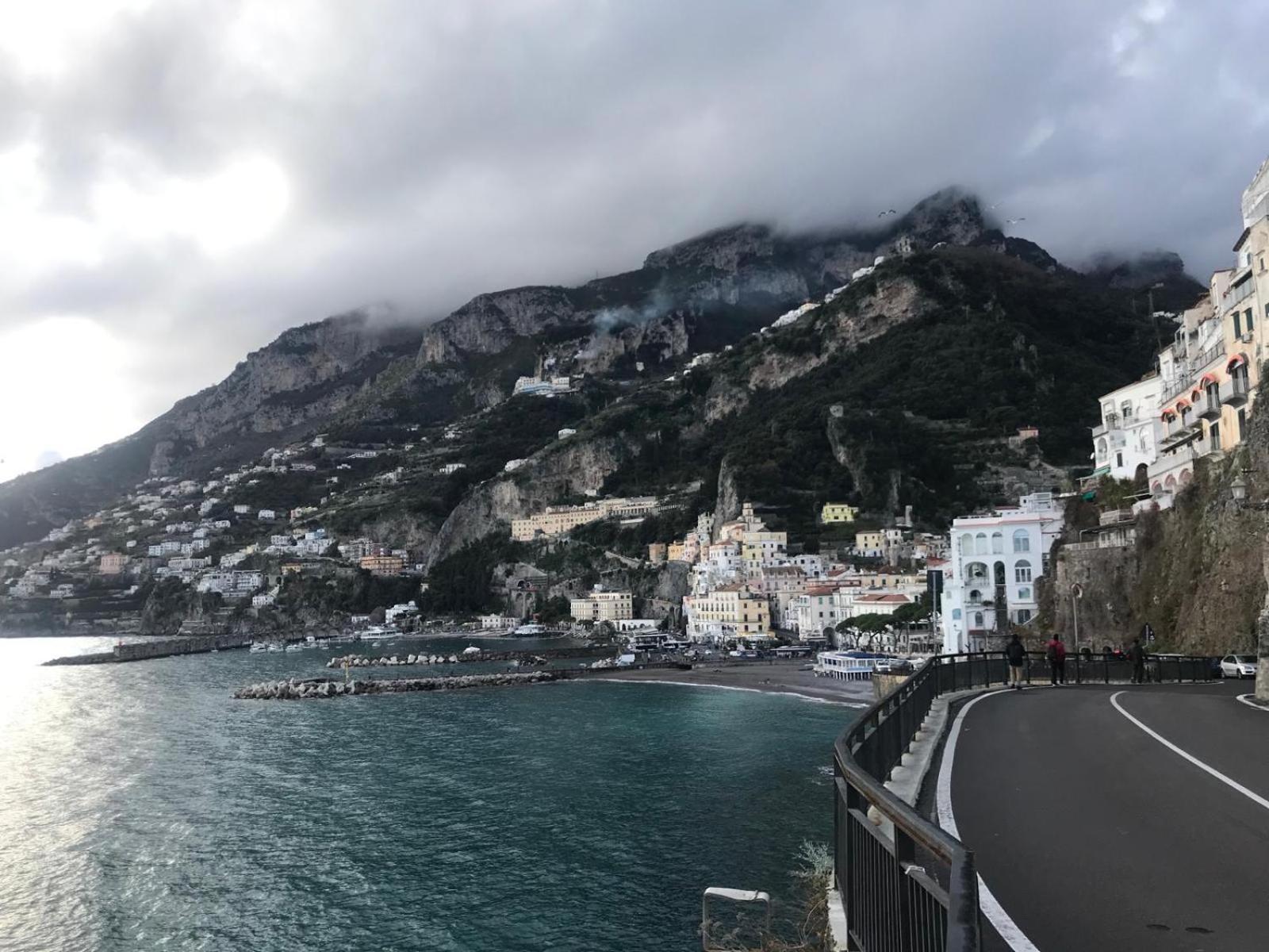 That'S Atrani, Amalfi Coast Beach Front Apartment Exterior photo