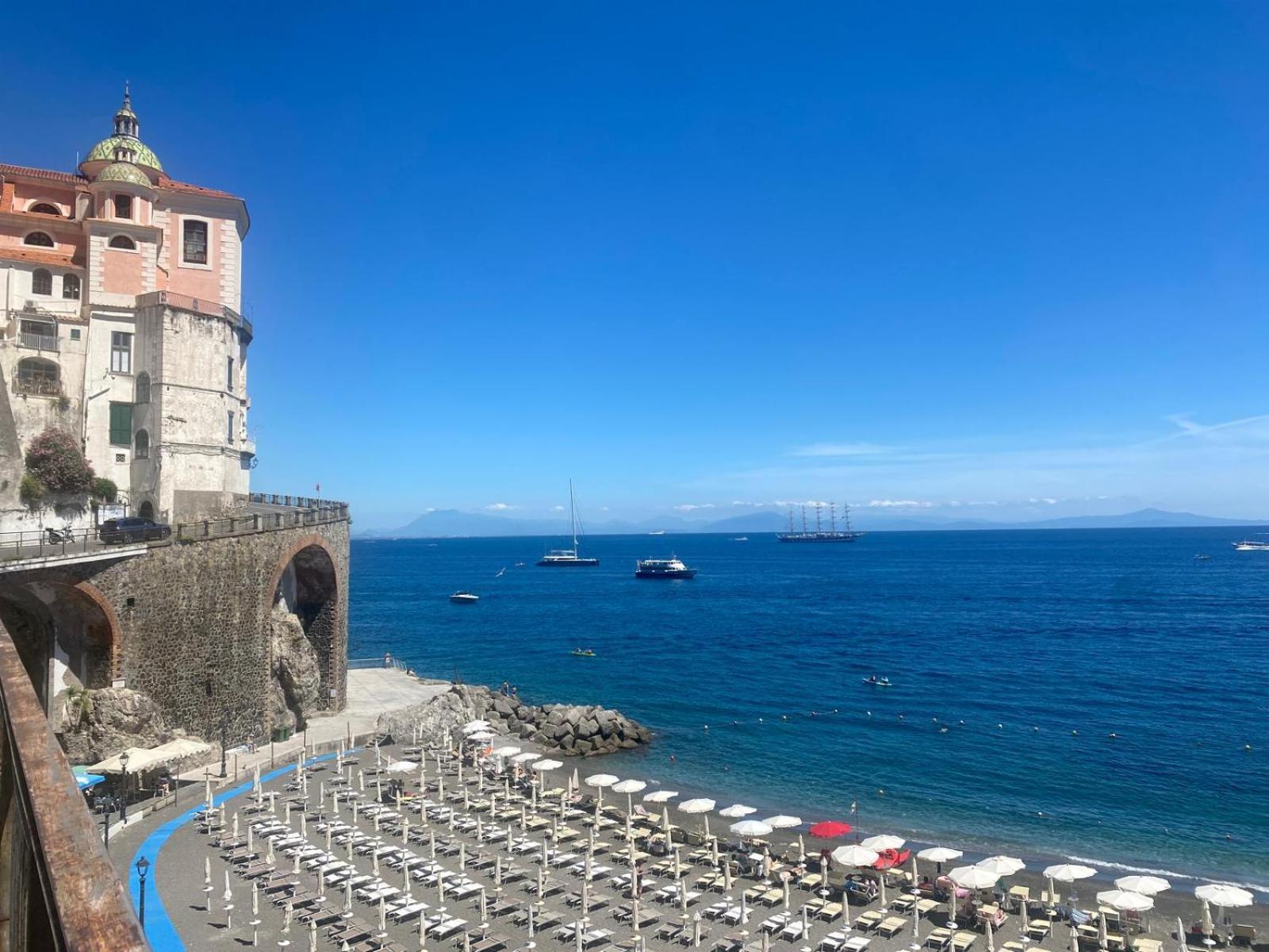 That'S Atrani, Amalfi Coast Beach Front Apartment Exterior photo