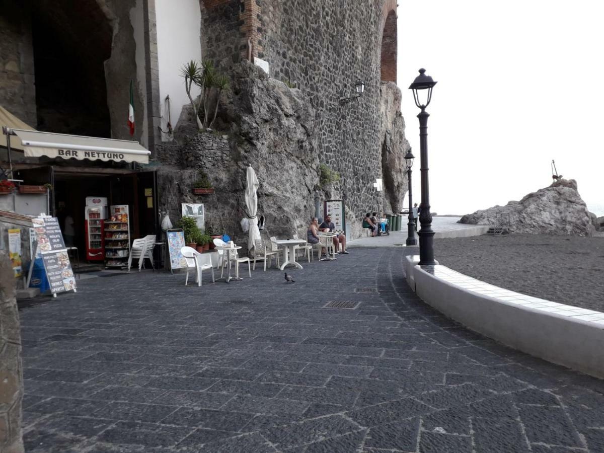 That'S Atrani, Amalfi Coast Beach Front Apartment Exterior photo
